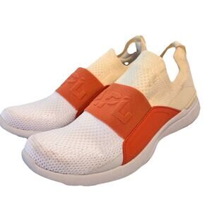 APL Techloom Bliss Sneaker 7.5 Nude Beige Neutral Cream